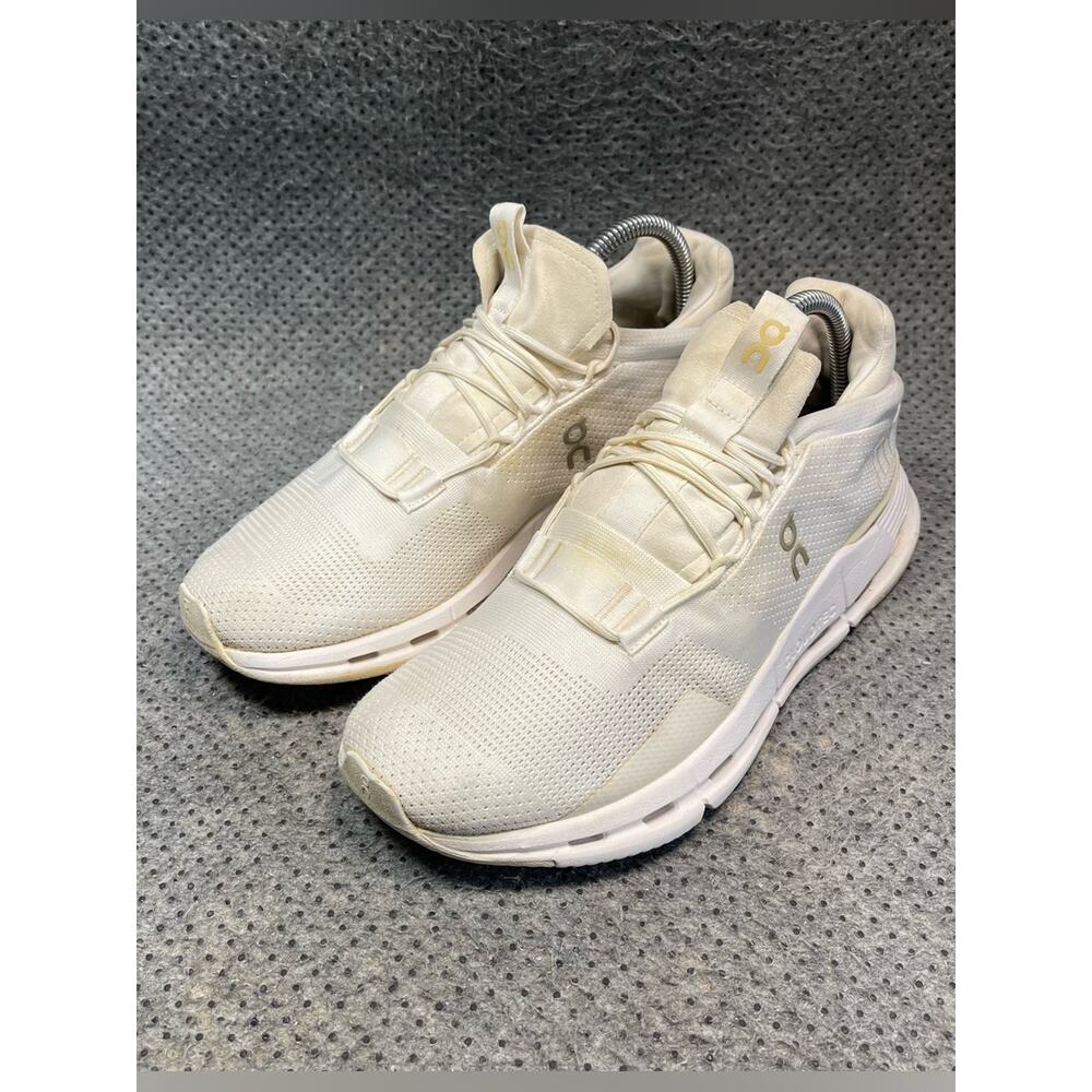 On Cloud Cloudnova White Running Shoes Size 9.5 Women’s - Picture 2 of 10